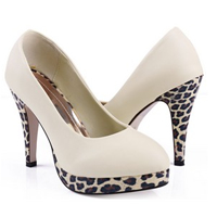 Ladies Beige Color Leopard Pattern Design Platform Pumps US 7